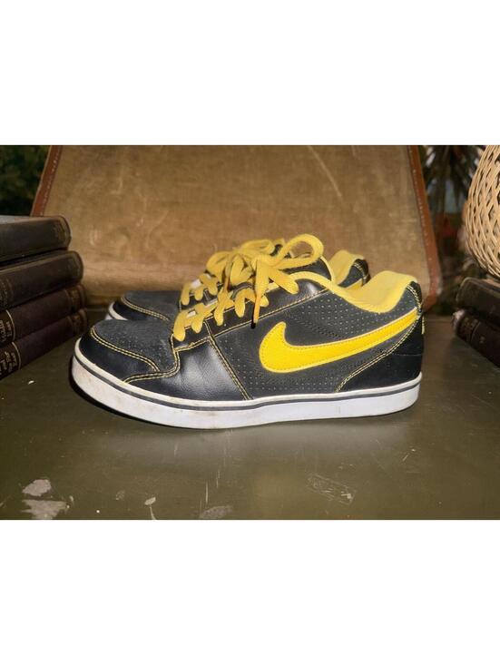 ?? Nike SB Low Skate Shoes Black Yellow Men’s 7.5 Suede Leather ?? main image 5